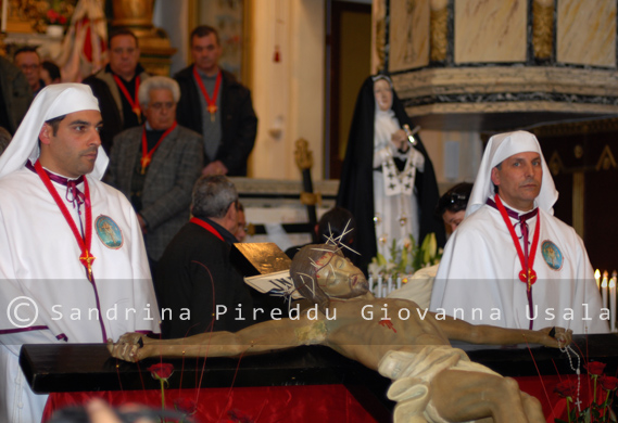 Crocifissione di Gesù Cristo nell'Oratorio del Santo Cristo - Arciconfraternita del Santissimo Crocifisso Cagliari - Immagine di Giovanna Usala e Sandrina Pireddu